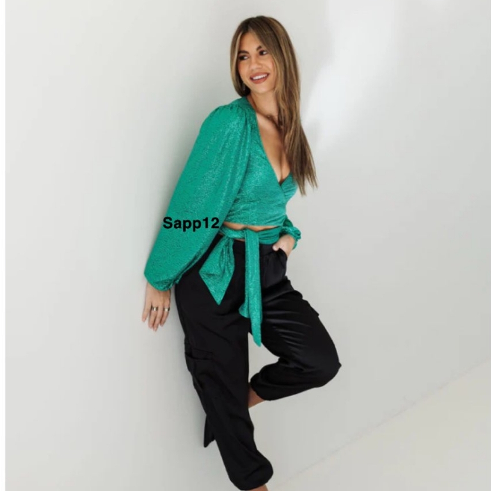 SHOW ME YOUR MUMU"EMERALD GREEN WRAP TOP - Picture 5 of 5